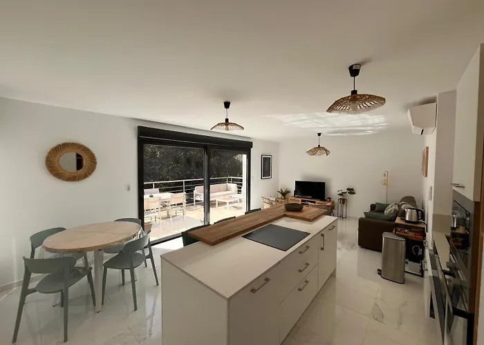 Apartment Paisible Au Coeur Des Oliviers, A Deux Pas De