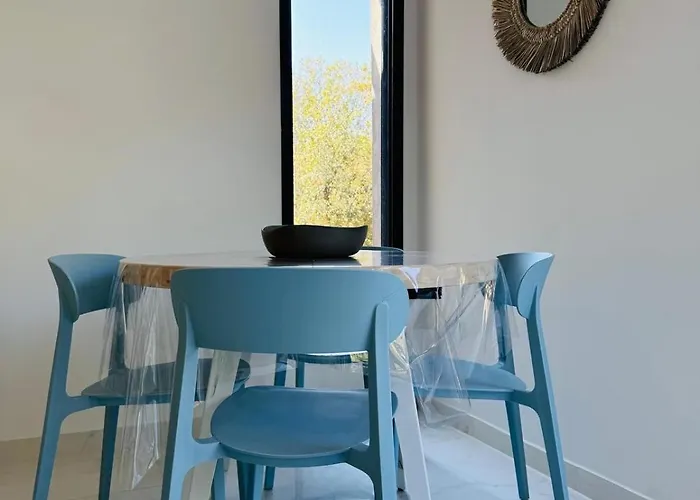 Paisible Au Coeur Des Oliviers, A Deux Pas De Apartment Bonifacio (Corsica)